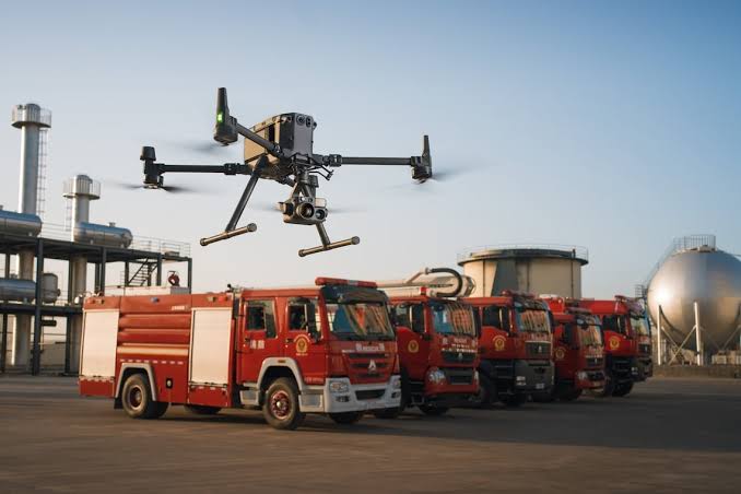 DJI Zenmuse H30T for firefighting and fire-scene monitoring